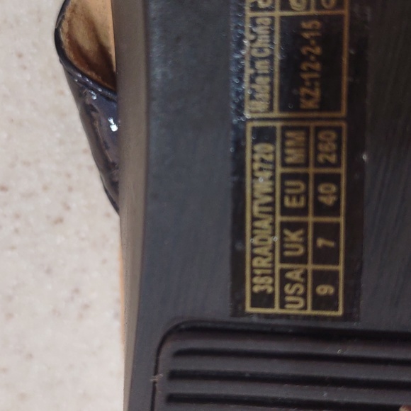 Vionic by Orthaheel Radia Blue Croc Embossed Wedge Sandals Size 9 Medium NWOT - Picture 10 of 11